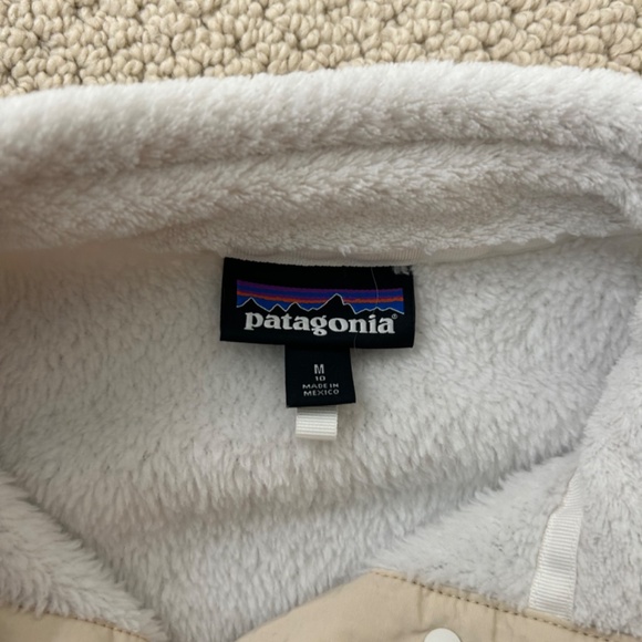 Patagonia white fleece size M - Picture 2 of 2